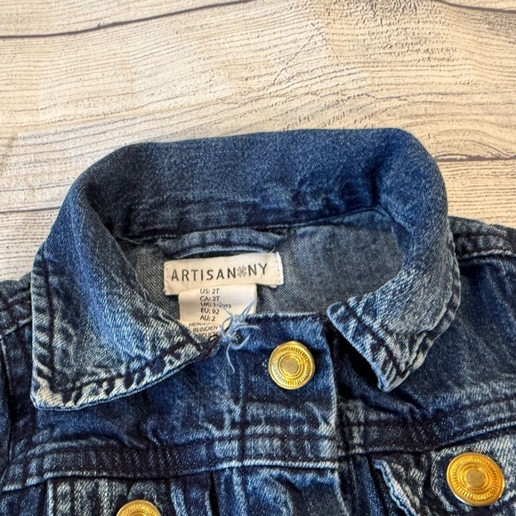 Artisan NY girls Jean Jacket - Dark Blue with Gold Buttons/size 2T - Picture 6 of 8